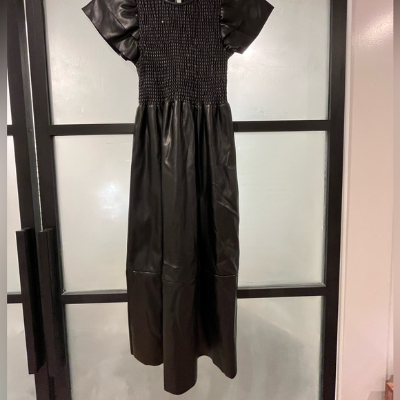 Black faux leather maxi/midi dress - Picture 2 of 5